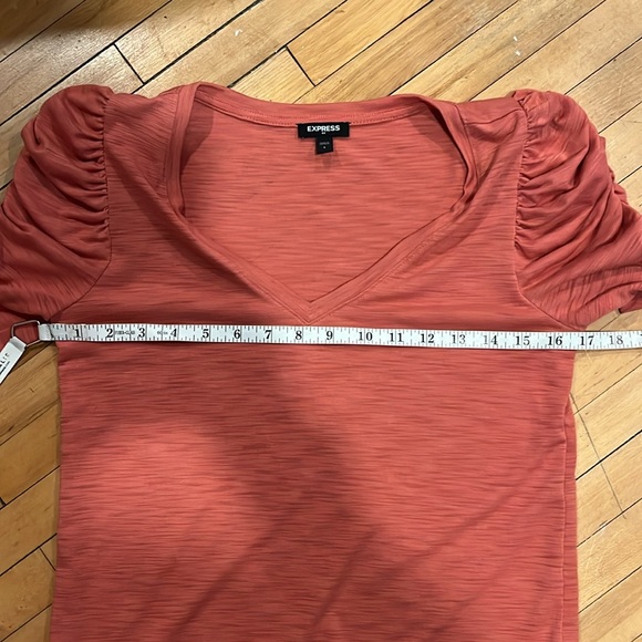 Express Top - Picture 10 of 12